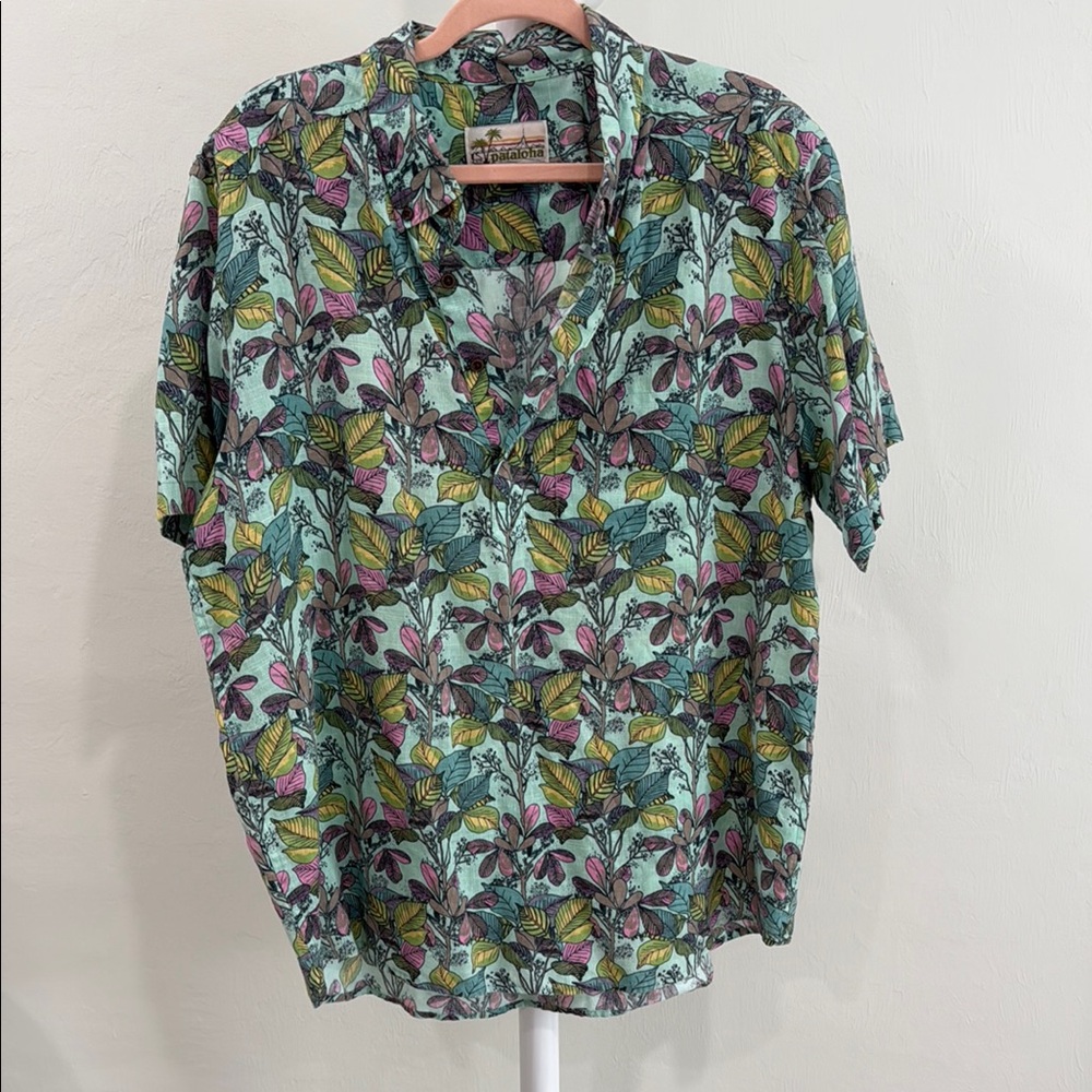 Patagonia linen print quarter button down